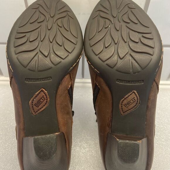 LADIES Born Soft Brown Leather Booties 🥾Size 6 - Picture 3 of 7